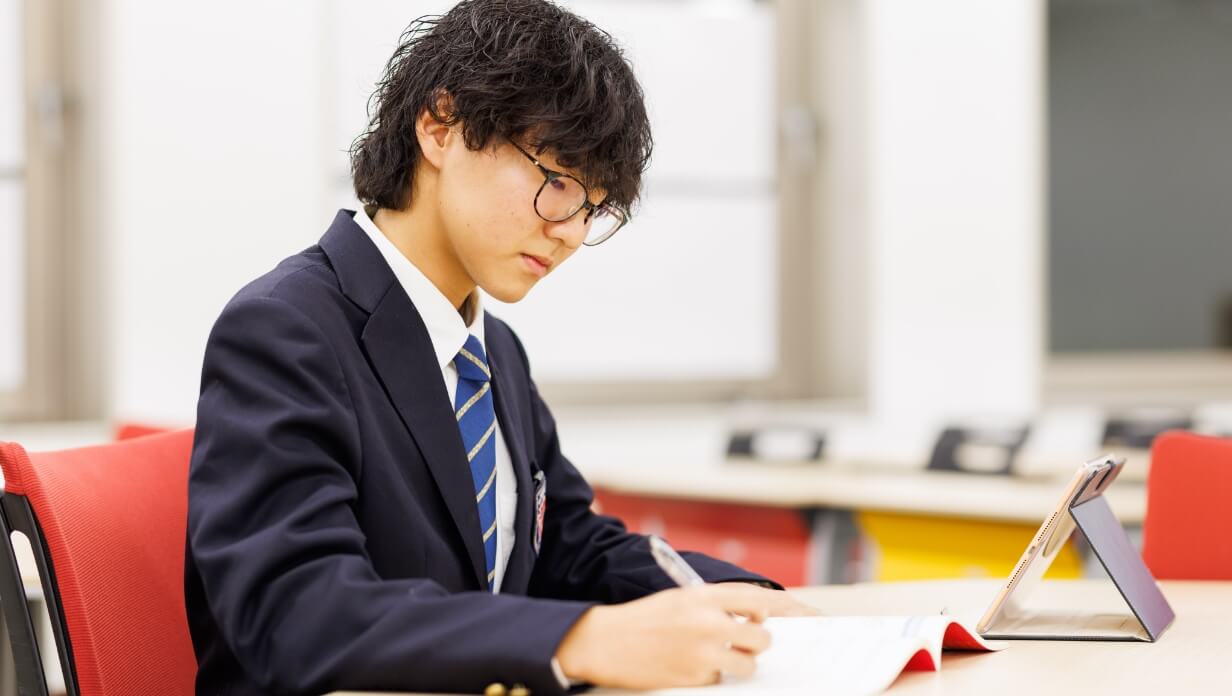 「家では集中できない」「質問できる人がいない」そんな悩みもすべて解消します！